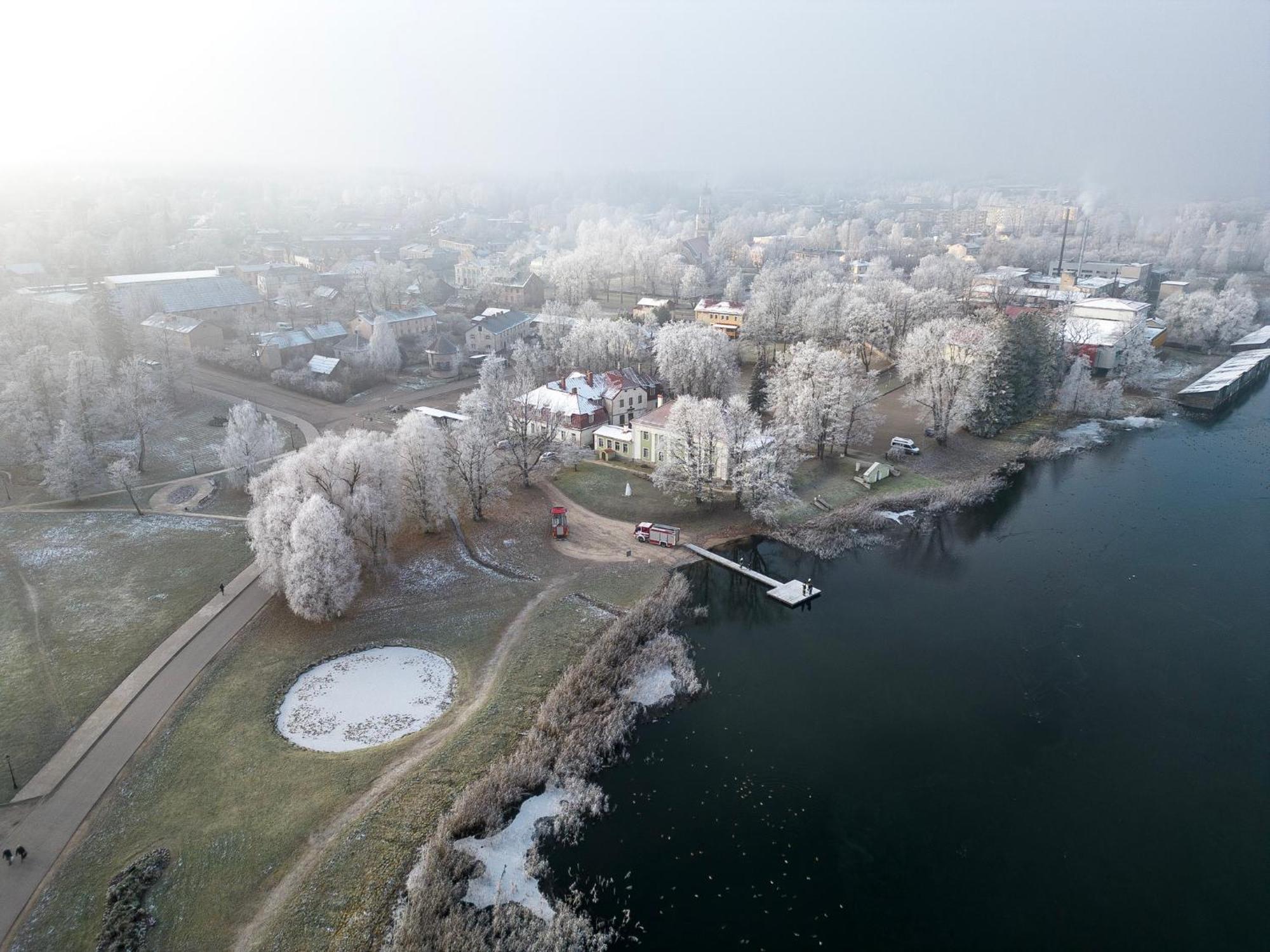 Lake Aluksne Studio Apartment Exteriör bild